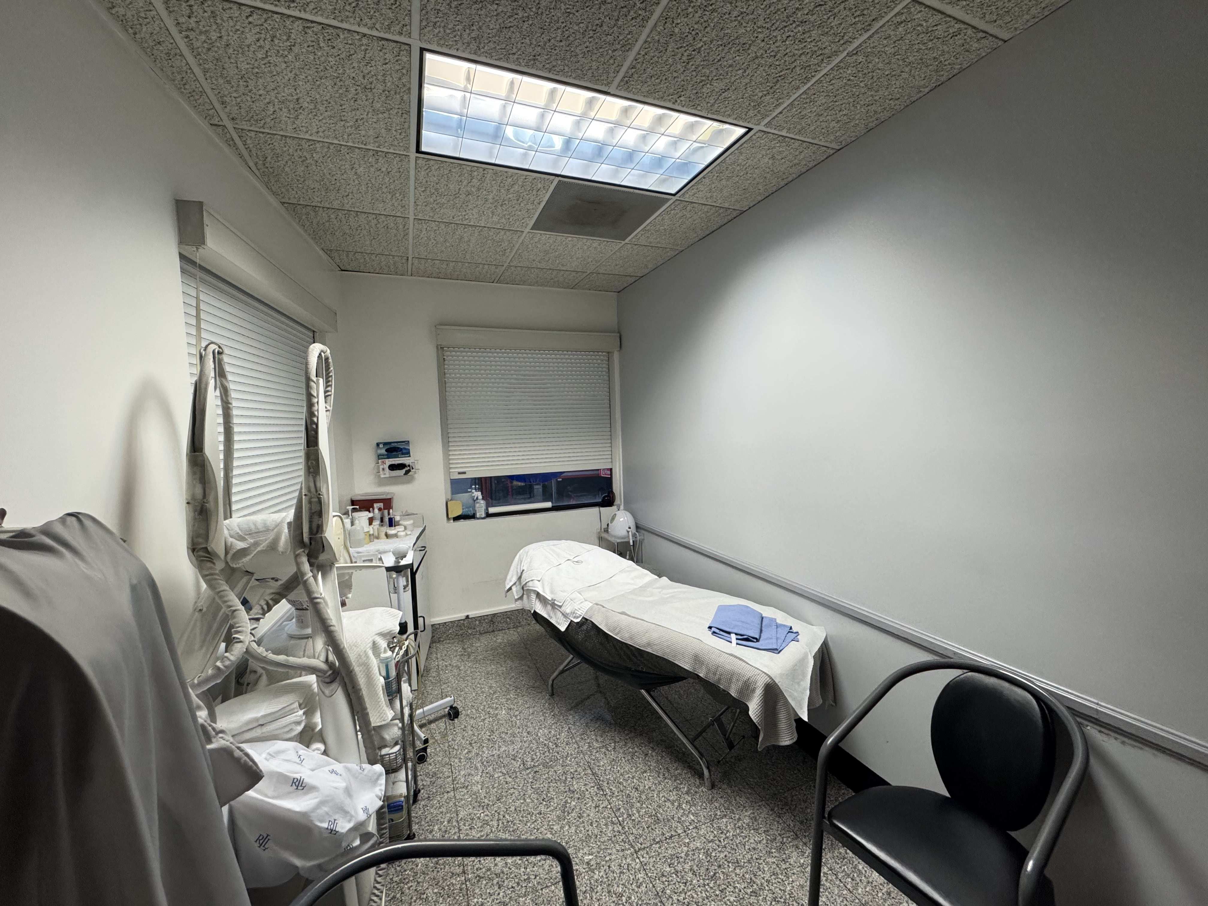 Treatment Room Angle